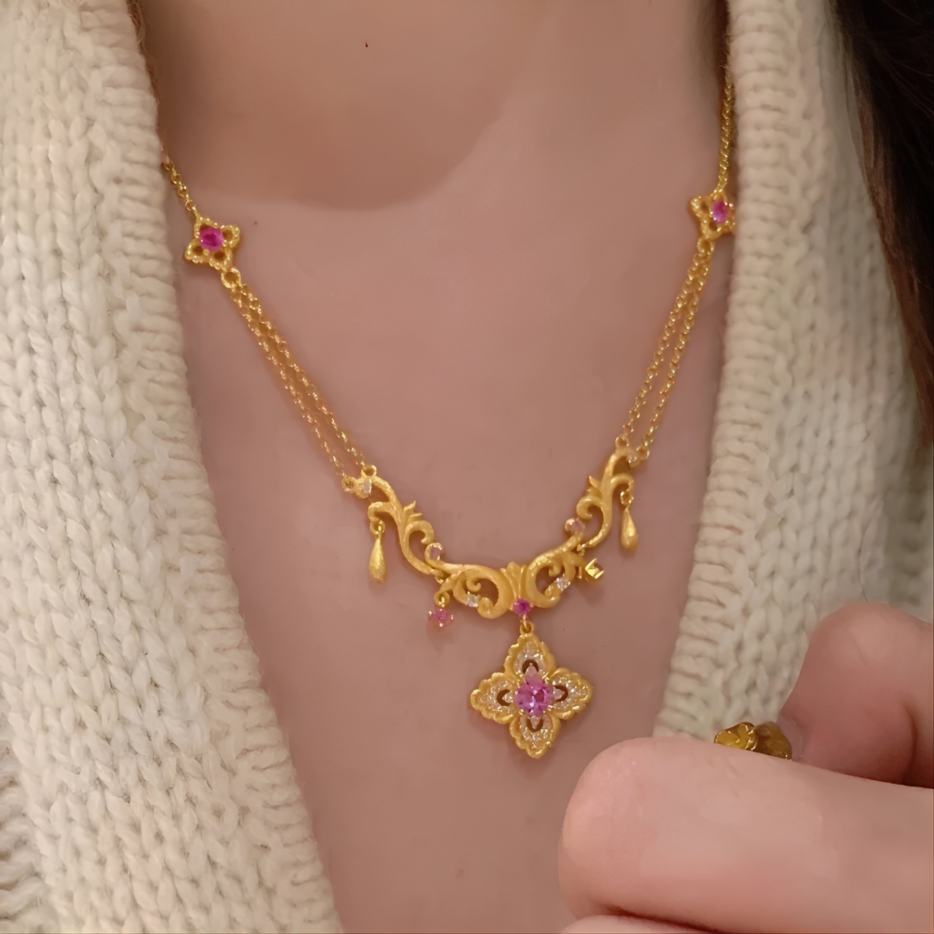 Pearl Necklace - Super Xian Jiu Zi Lihuo Kittle