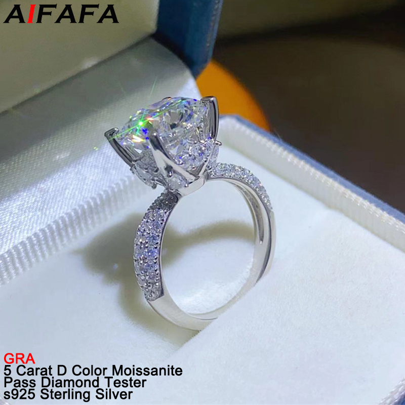 Moissanite Ring - 5 Carat D Color VVS1 Moissanite