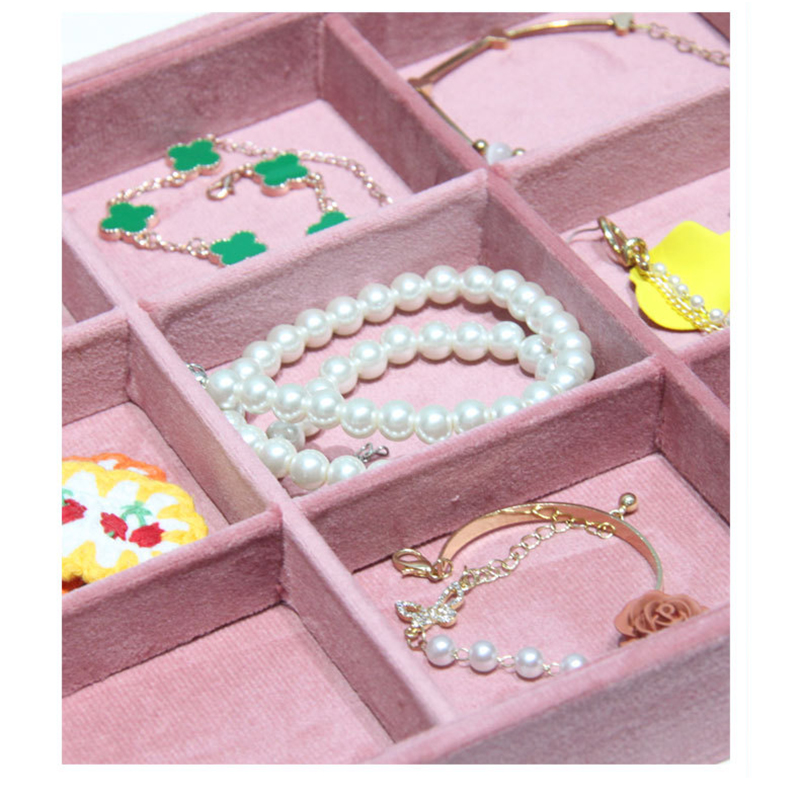 Pink Velvet Jewelry Display Tr - Jewelry Store For Watches recension och pris