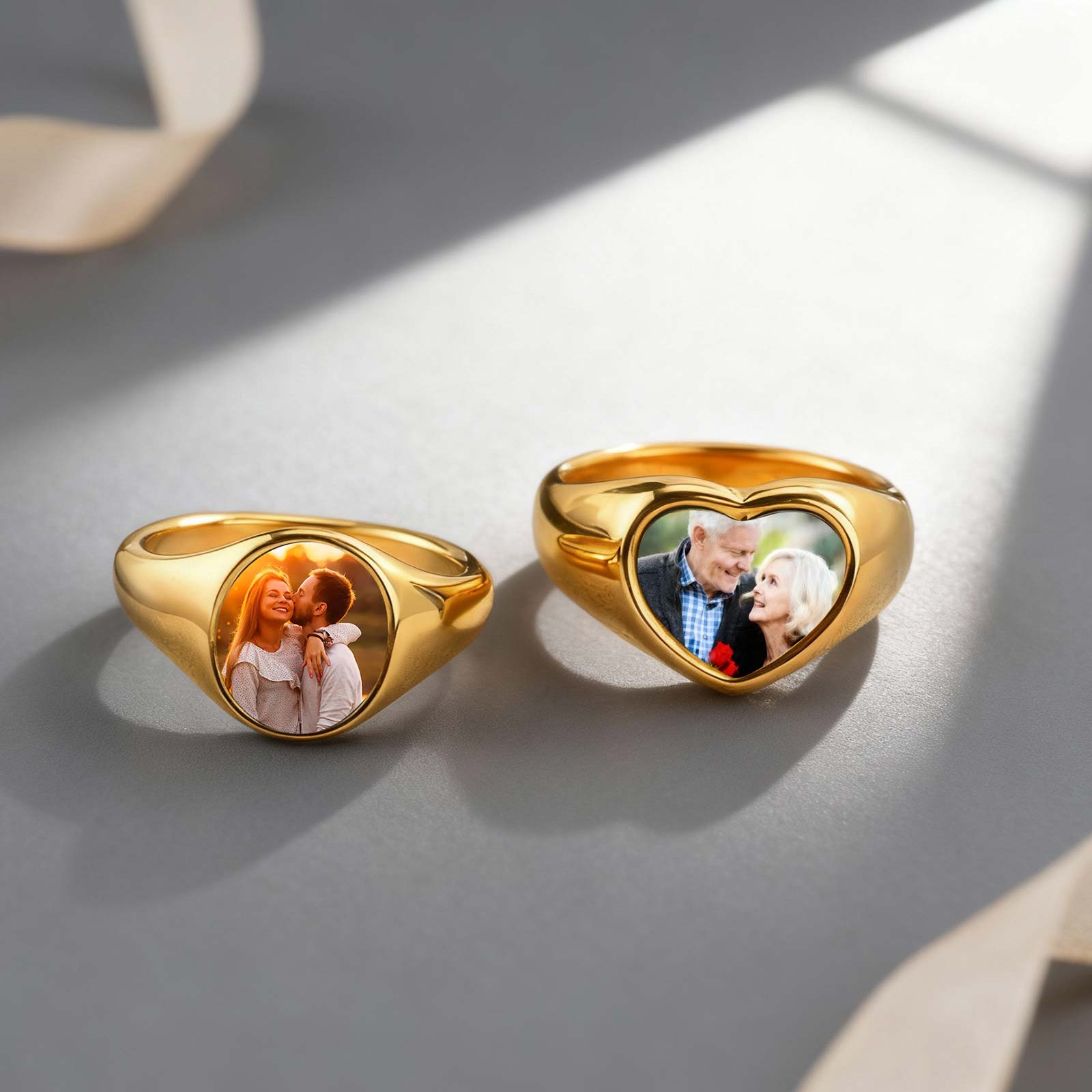 Custom Photo Signet Ring for W - Statement Cocktail Ring recension och pris