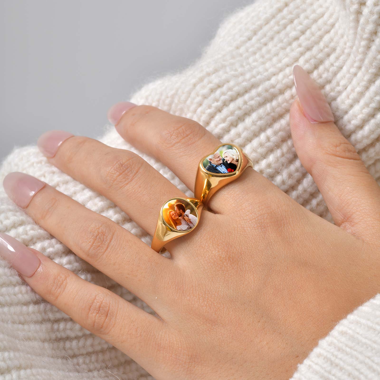 Custom Photo Signet Ring for W - Statement Cocktail Ring recension och pris