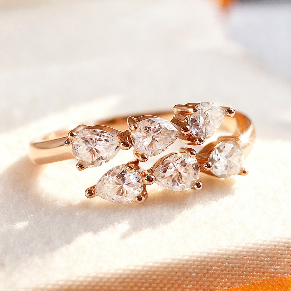 EWYA Pear Cut 3*4mm 0.3CT All  - Statement Cocktail Ring recension och pris